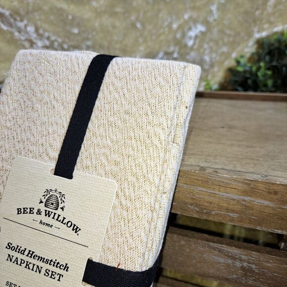 BLOWOUT TILL SOLDOUT Table Runner and napkins in Vanilla Ice Gold BEE & WILLOW - Picture 2 of 13